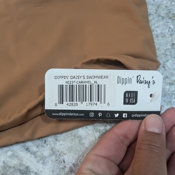 NWT Dippin' Daisy's Caramel Bandeau - Picture 3 of 3